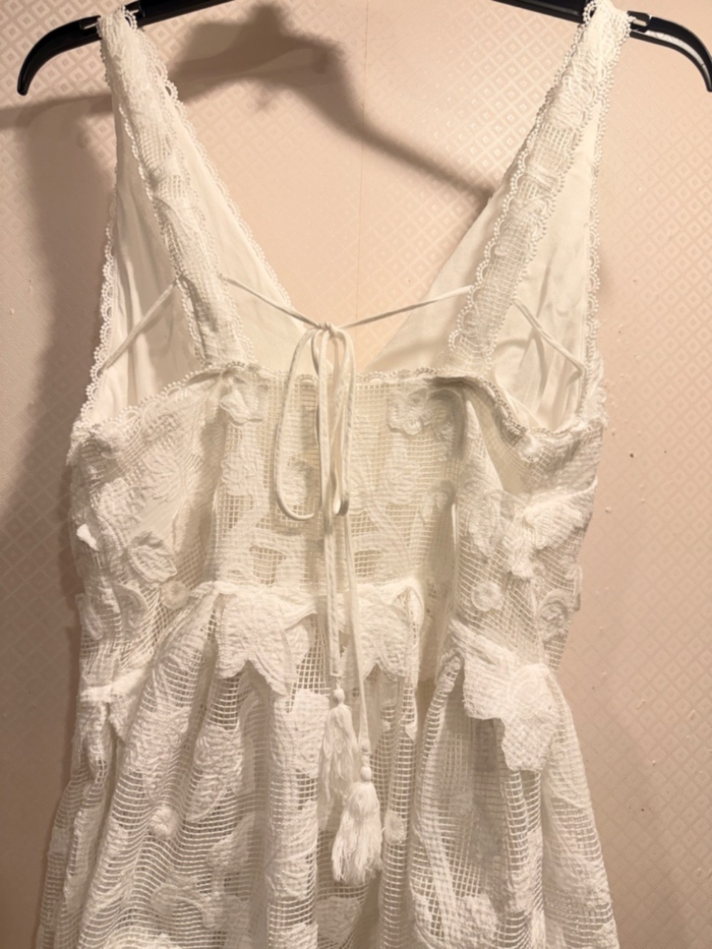 By Anthropologie White Lace V Neck Sleeveless Swing Mini Dress Tie Back z S Boho - Picture 5 of 13